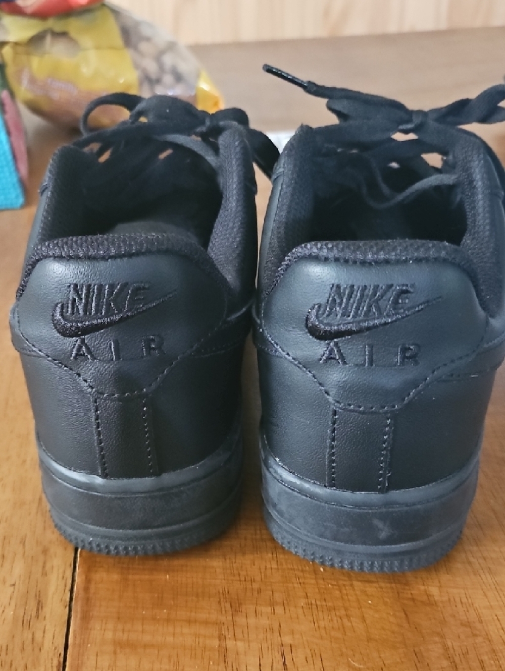 Men's Black Air Force One - Picture 3 of 7